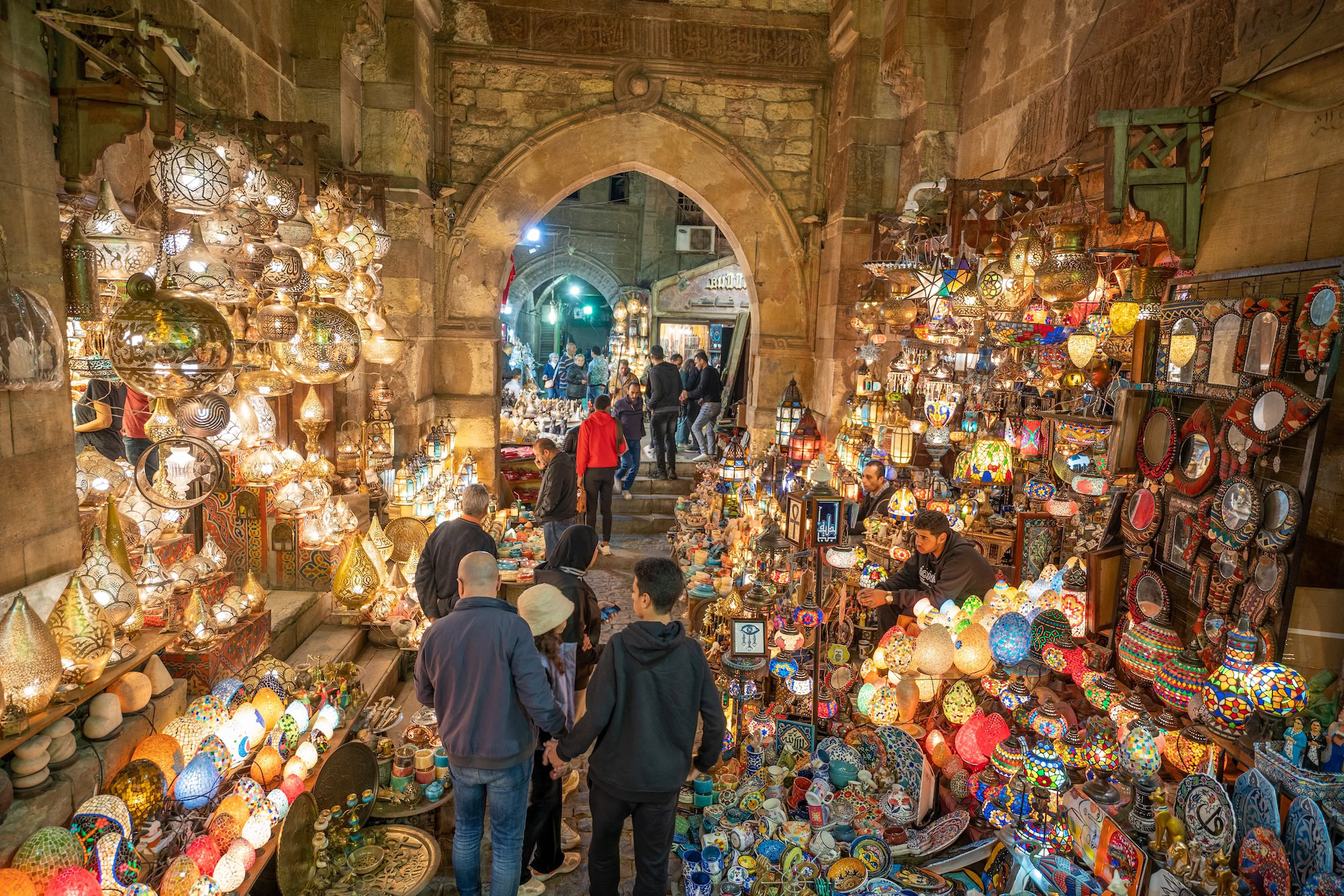 Khan-El-Khalili-market-in-Cairo-city-with-illuminated-and-colorful-lamps-egypt-all-inclusive