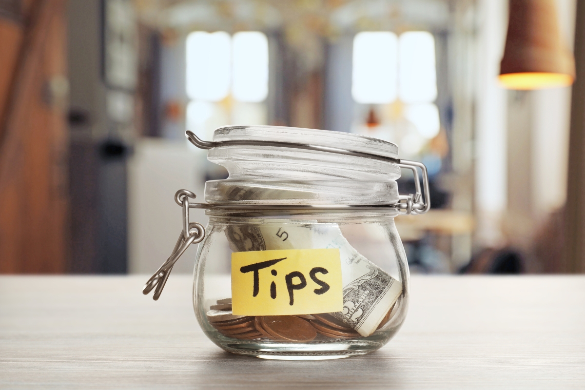 do you need to tip in egypt