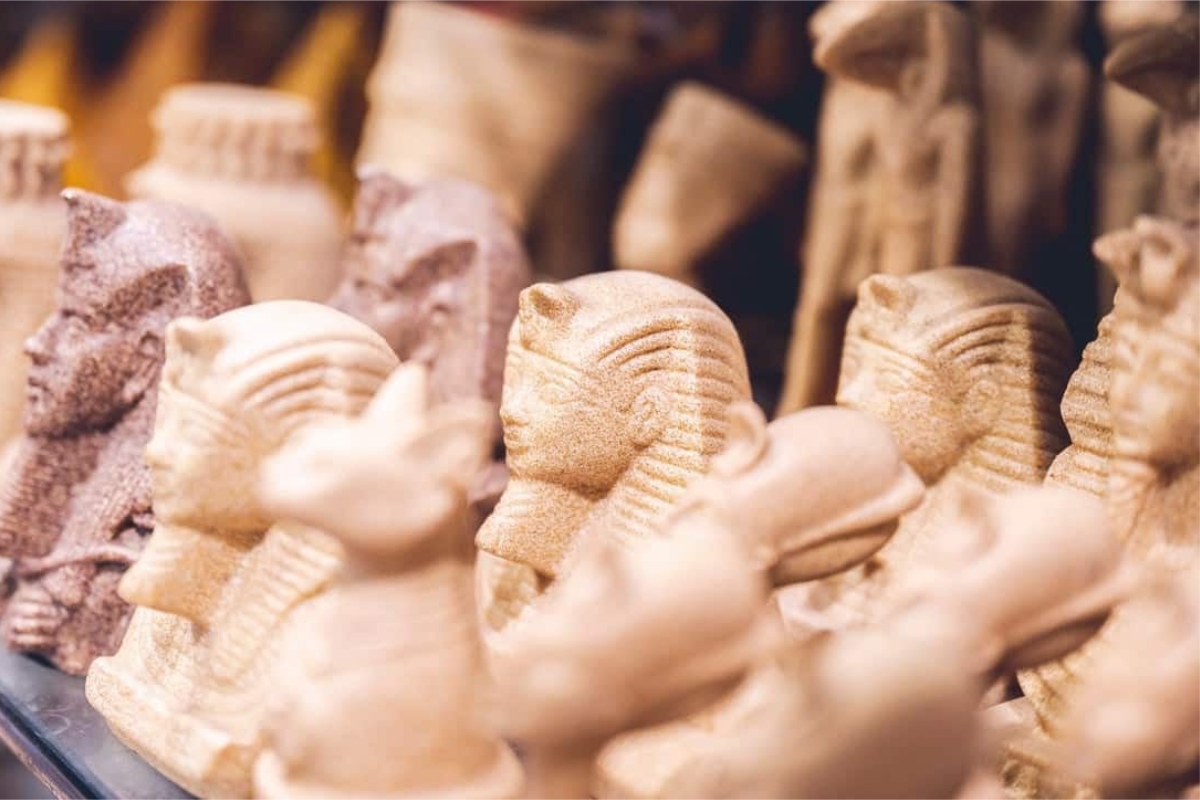 popular souvenirs from egypt 