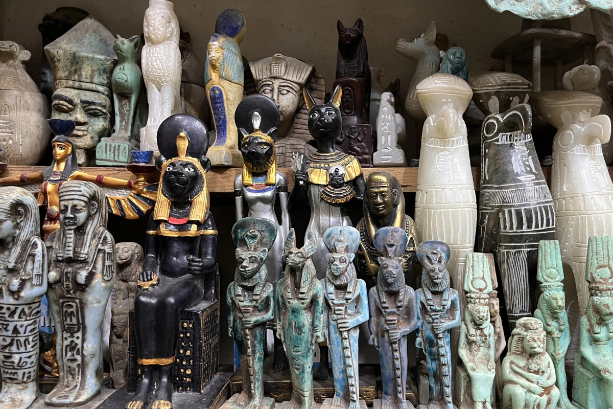 best souvenirs egypt 